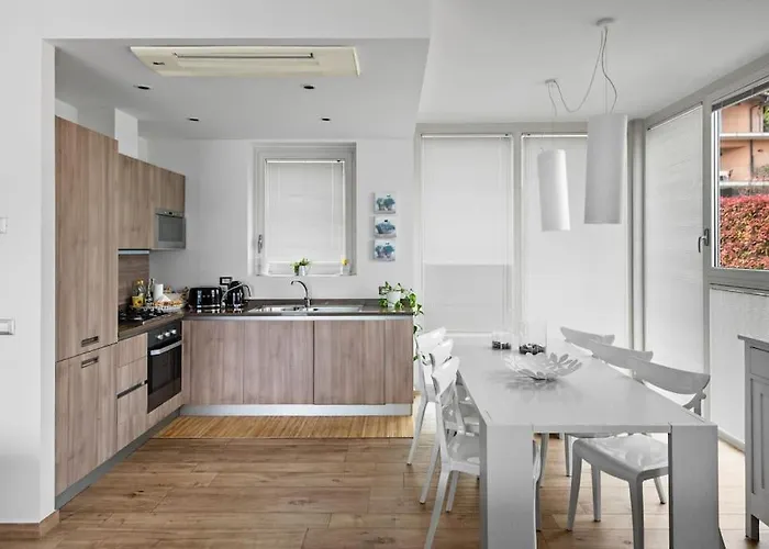 Residenza Simona * Mezzegra