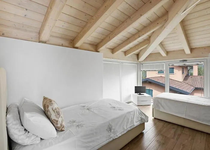 Lägenhet Simona Mezzegra